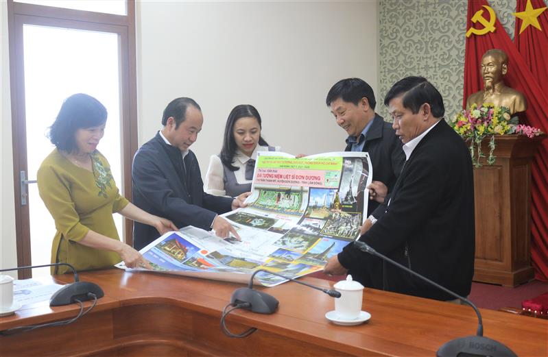 Ban sơ khảo thẩm định tác phẩm