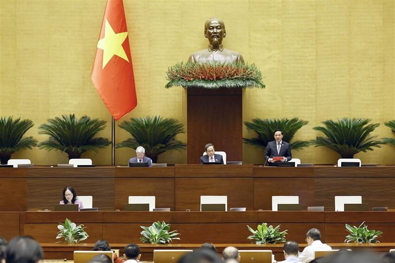 Phó Chủ tịch Quốc hội Nguyễn Khắc Định điều hành phiên họp ngày 20/8/2026. Ảnh: Doãn Tấn/TTXVN