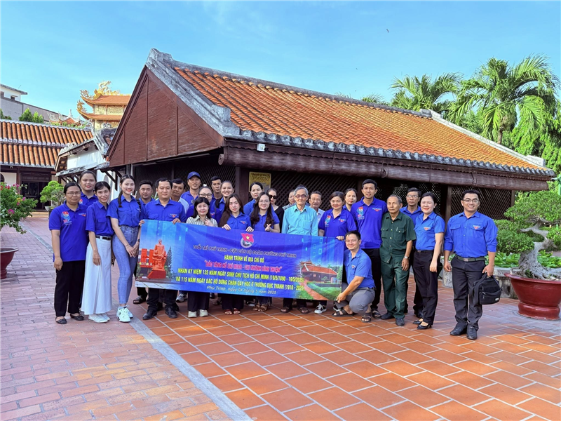 Hành trình về địa chỉ đỏ của đoàn viên, thanh niên