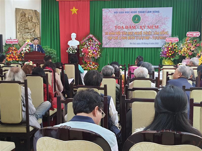Toàn cảnh buổi Tọa đàm - Kỷ niệm