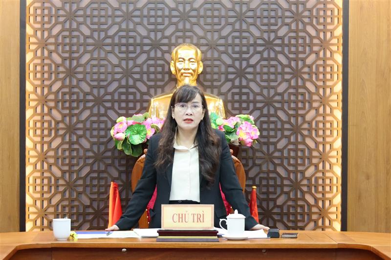 Đồng chí Phạm Thị Hồng Hải - Phó Trưởng ban Thường trực Ban Tuyên giáo và Dân vận Tỉnh ủy chủ trì Hội nghị