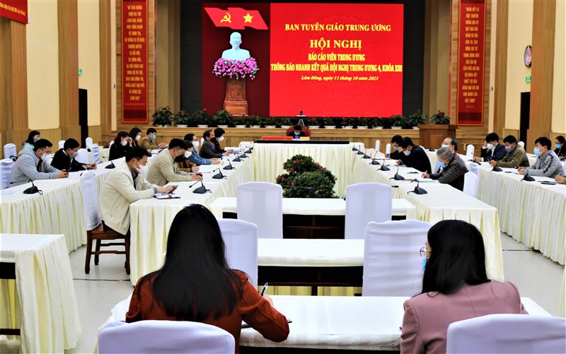 Toàn cảnh hội nghị