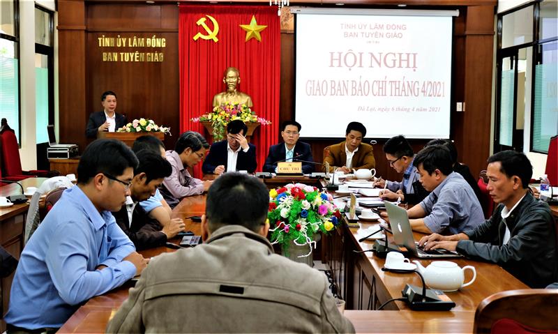 Toàn cảnh hội nghị