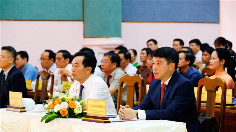 Đồng chí Y Thanh Hà Niê Kđăm - Ủy viên Ban Chấp hành Trung ương Đảng, Bí thư Tỉnh ủy Lâm Đồng dự Hội nghị Công bố quyết định về công tác cán bộ của 9 xã mới tại huyện Đạ Huoai