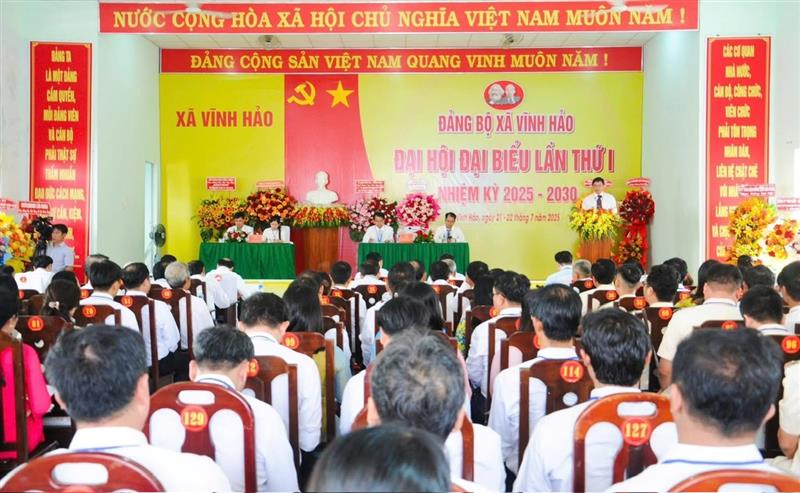 Quang cảnh đại hội