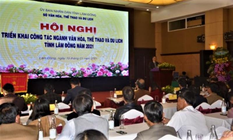 Toàn cảnh hội nghị