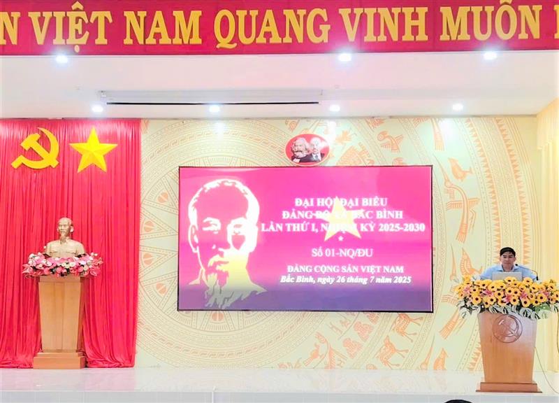 Hội nghị quán triệt Chỉ thị 50-CT/TW và Nghị quyết Đại hội Đảng bộ xã Bắc Bình. Ảnh Trần Thiện.