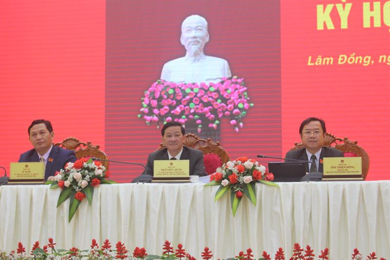 Chủ tọa kỳ họp thứ VIII HĐND tỉnh khóa X, nhiệm kỳ 2021 – 2026.