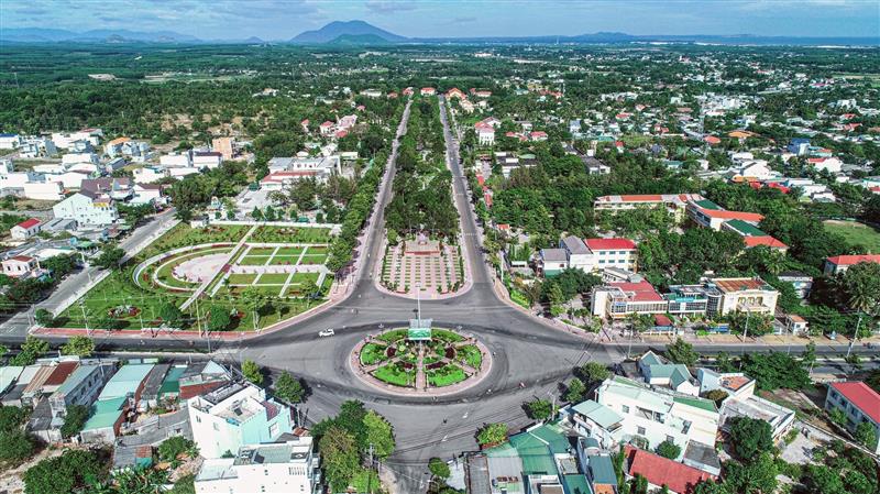Toàn cảnh phường La Gi nhìn từ trên cao. Ảnh: N.Lân