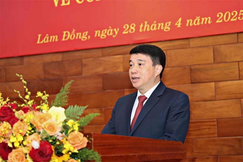 Đồng chí Y Thanh Hà Niê Kđăm – Tân Bí thư Tỉnh uỷ Lâm Đồng phát biểu nhận nhiệm vụ
