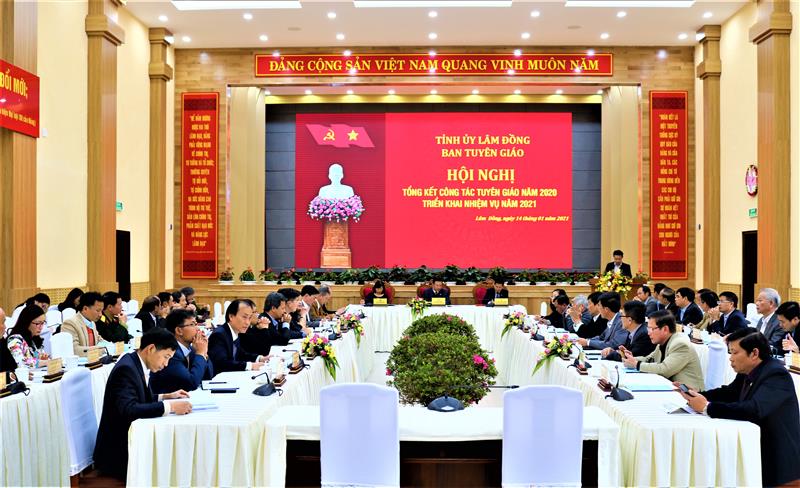 Toàn cảnh hội nghị tổng kết năm 2020