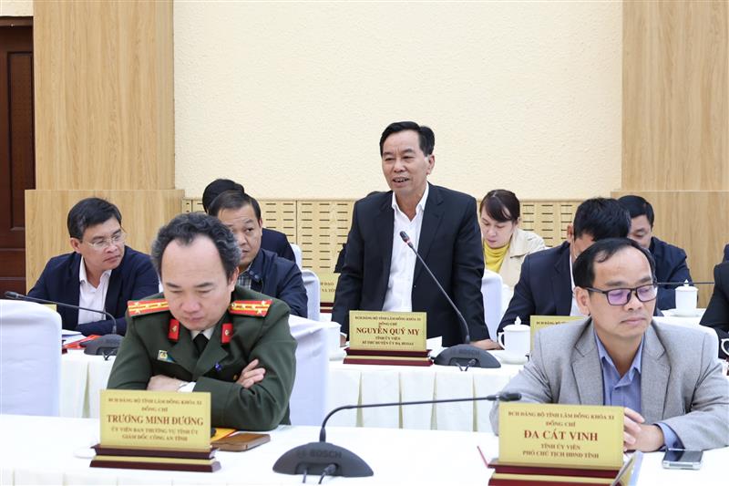 Lãnh đạo cấp huyện chia sẻ những nội dung xoay quanh chính quyền hai cấp và chính quyền cấp cơ sở