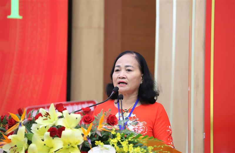 Đại biểu tham luận tại Đại hội