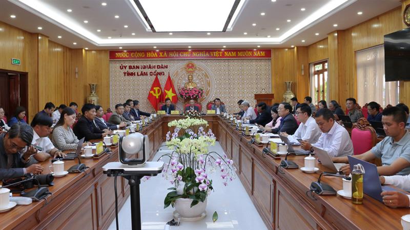 Quang cảnh hội nghị.