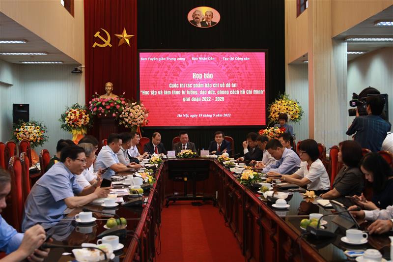 Quang cảnh buổi lễ phát động Cuộc thi. (Ảnh: TA)