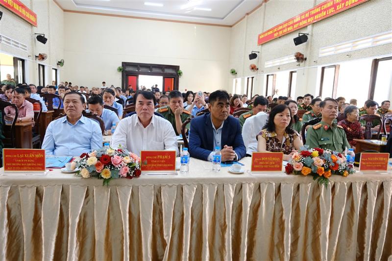 Đại biểu tham dự Ngày hội.