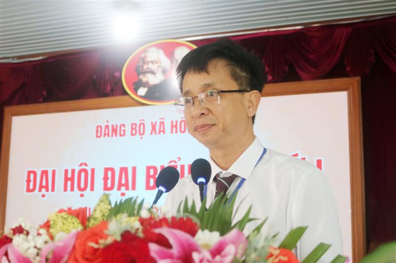 Đồng chí Nguyễn Linh Nhơn, Bí thư Đảng ủy xã Hồng Sơn phát biểu khai mạc đại hội