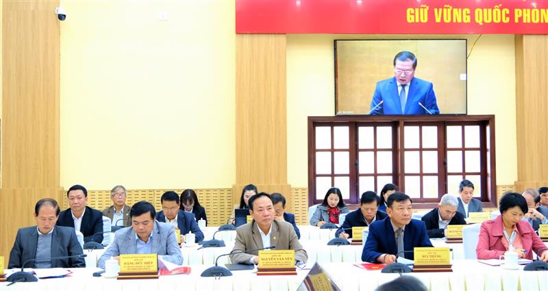 Các đồng chí là Ủy viên Ban Thường vụ Tỉnh ủy tham dự hội nghị.