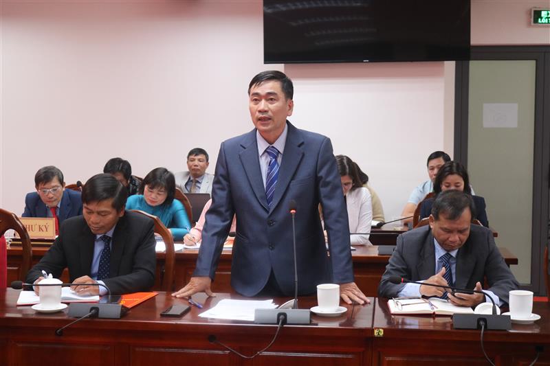 Đ/c Phạm Đức Lộc - Phó Trưởng ban phát biểu ý kiến 