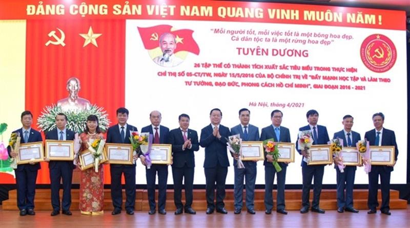 Hội nghị sơ kết 5 năm thực hiện Chỉ thị số 05-CT/TW của Bộ Chính trị tại Đảng ủy Khối Doanh nghiệp Trung ương.
