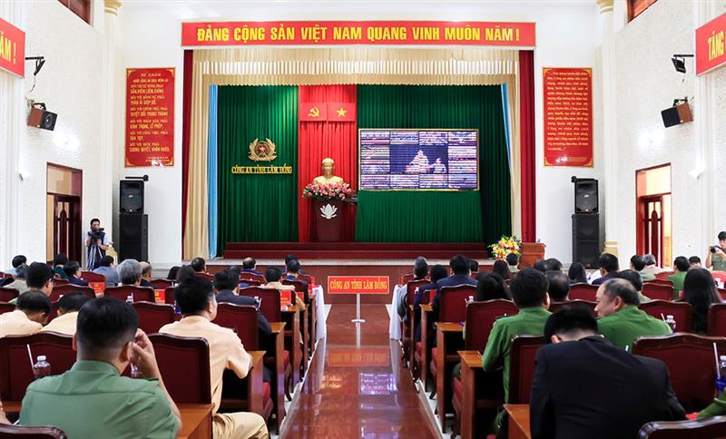 Quang cảnh hội nghị tại điểm cầu Lâm Đồng.