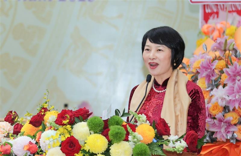 Đồng chí Phạm Thị Phúc, Phó Bí thư Tỉnh ủy, Chủ tịch UBMTTQ Việt Nam tỉnh Lâm Đồng phát biểu chỉ đạo tại Đại hội