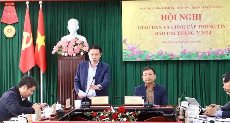 Phó Giám đốc Sở Thông tin và Truyền thông Vương Tôn Kiên thông tin tình hình hoạt động báo chí tháng 6/2024