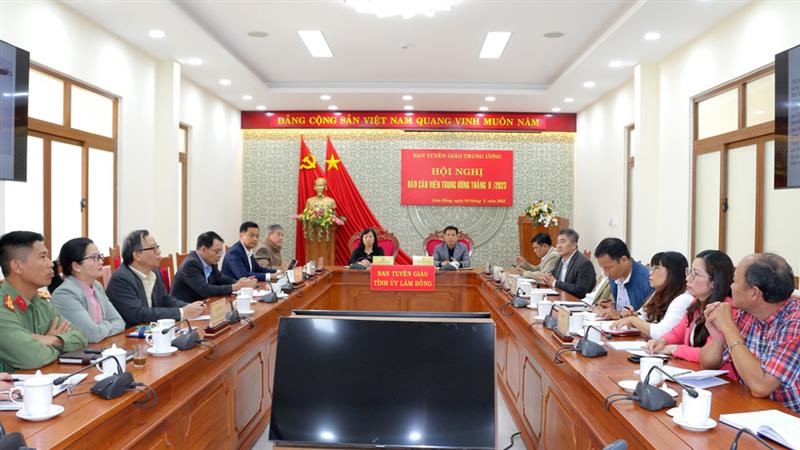 Quang cảnh hội nghị tại điểm cầu Lâm Đồng.