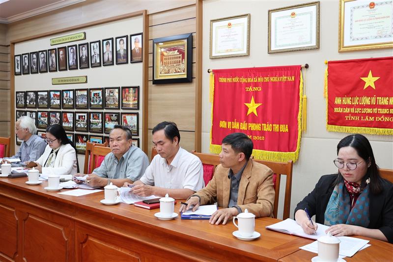 Các đại biểu tham dự hội nghị