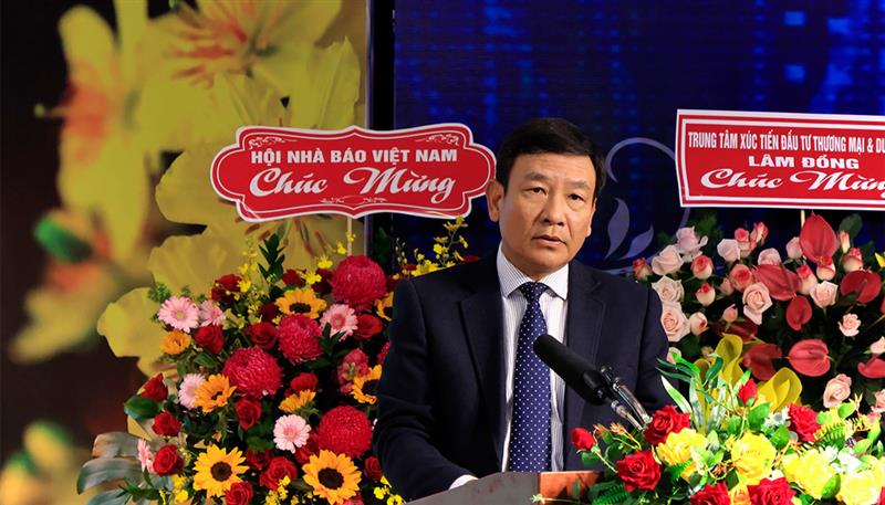 Đồng chí Bùi Thắng - Ủy viên Ban Thường vụ, Trưởng ban Tuyên giáo Tỉnh ủy phát biểu chỉ đạo.