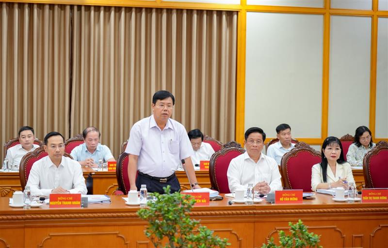 Bí thư Tỉnh ủy An Giang Nguyễn Tiến Hải phát biểu.