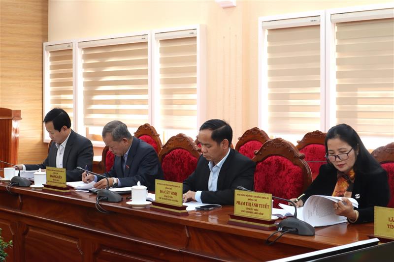 Các đại biểu tham dự Hội nghị.