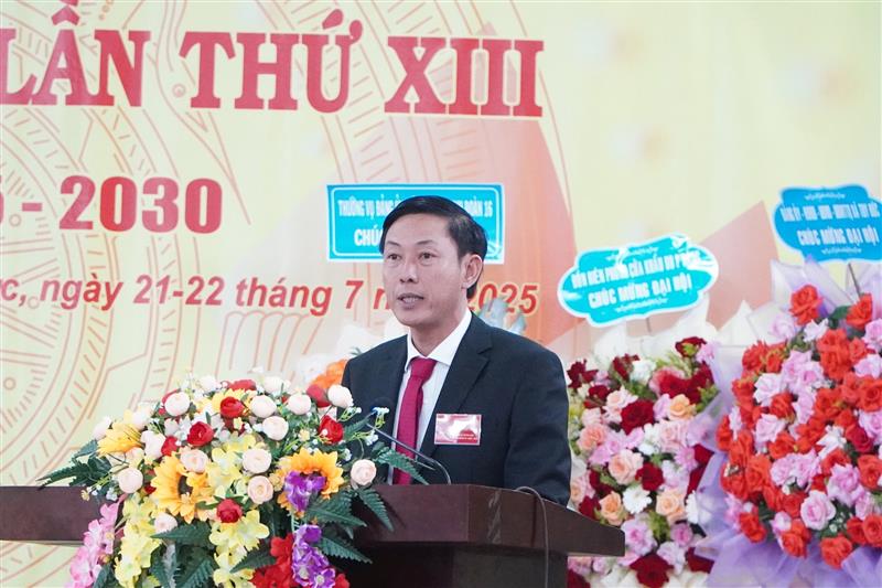 Đồng chí Dương Huy Toàn, TUV, Bí thư Đảng ủy xã Quảng Trực khẳng định, những kết quả địa phương đạt được trong nhiệm kỳ 2020 - 2025 là tổng hợp của nhiều yếu tố, trọng tâm là sự đoàn kết, đồng lòng, nỗ lực, quyết tâm của Đảng bộ, chính quyền và Nhân dân