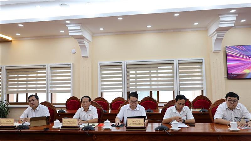 Đoàn công tác Báo Người Lao Động tham dự buổi làm việc