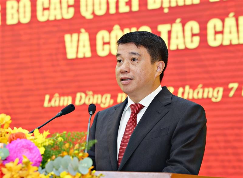 Đồng chí Y Thanh Hà Niê Kđăm - Bí thư Tỉnh uỷ Lâm Đồng phát biểu tại Hội nghị