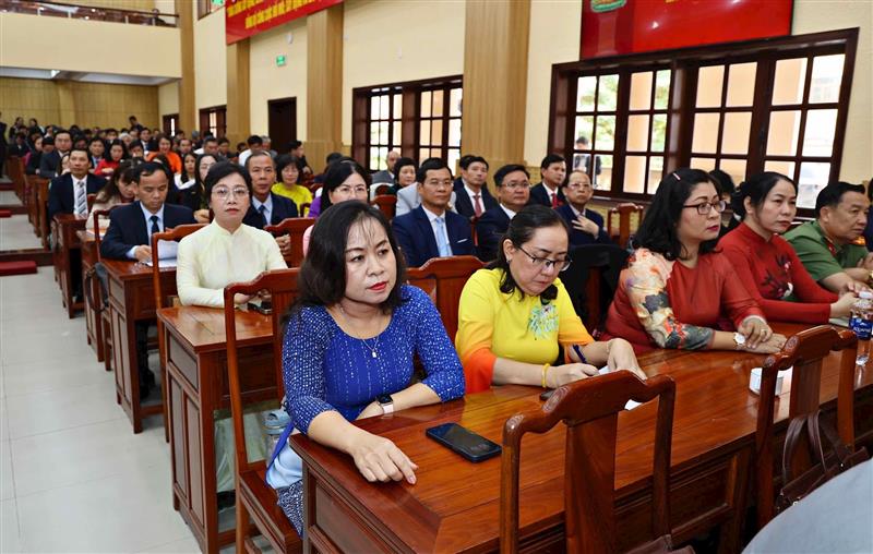 Các đại biểu tham dự Hội nghị