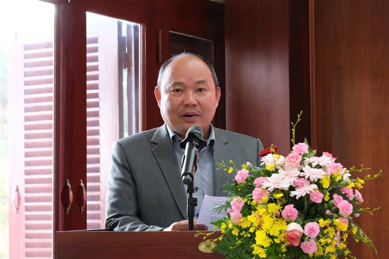 Đồng chí Nguyễn Văn Tâm - Trưởng Ban Tuyên giáo, Dân vận Đảng uỷ Khối phát động đợt thi đua xoá nhà tạm, nhà dột nát
