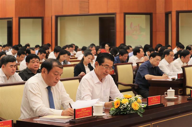 Các đại biểu tham dự Hội nghị.