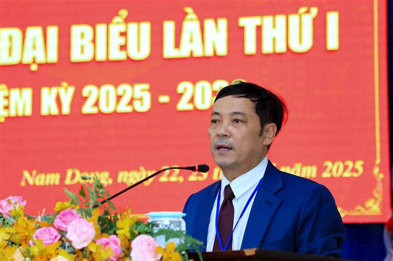 Phó Chủ tịch UBND tỉnh Lê Trọng Yên phát biểu chỉ đạo tại Đại hội Đảng bộ xã Nam Dong