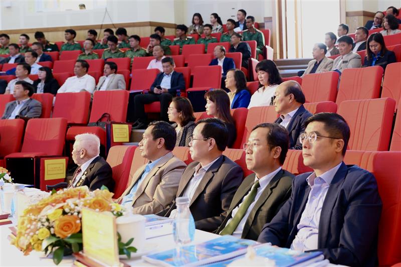 Lãnh đạo các Ban Xây dựng Đảng của Tỉnh uỷ, HĐND và Ủy ban MTTQ Việt Nam tỉnh Lâm Đồng tham dự Hội thảo