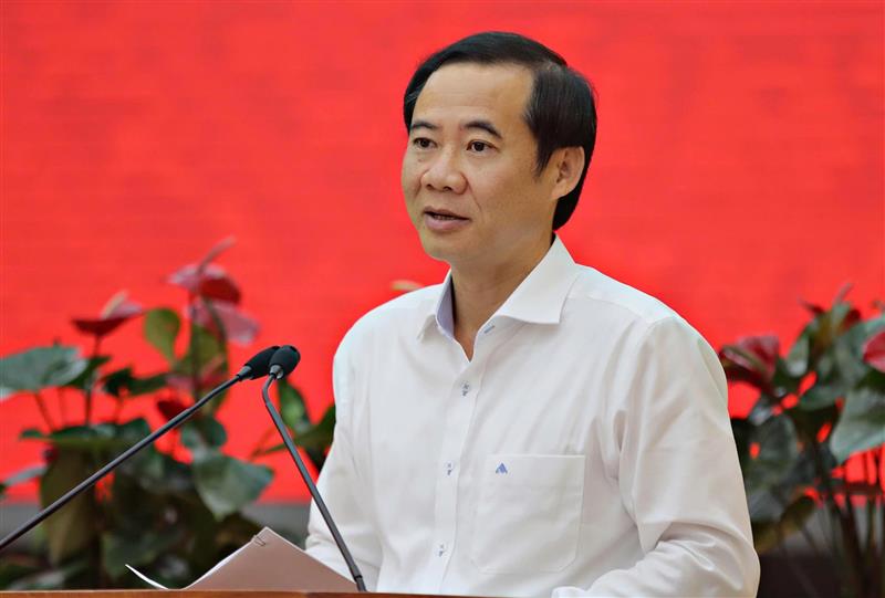 Quyền Bí thư Tỉnh uỷ Lâm Đồng Nguyễn Thái Học phát biểu giao nhiệm vụ cho các cán bộ được điều động, bổ nhiệm.