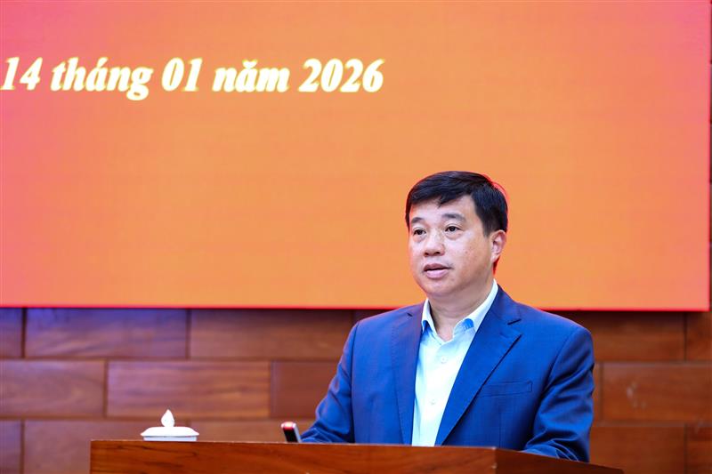 Bí thư Tỉnh ủy Lâm Đồng Y Thanh Hà Niê Kđăm lưu ý các nội dung quan trọng để Đoàn đại biểu dự Đại hội XIV của Đảng nắm bắt, thực hiện