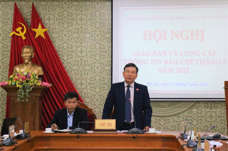Đồng chí Bùi Thắng – Ủy viên Ban Thường vụ, Trưởng Ban Tuyên giáo Tỉnh ủy kết luận hội nghị