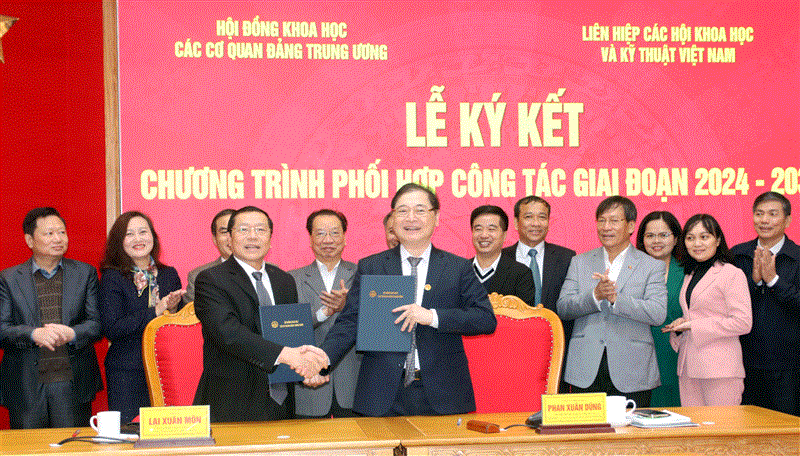 Lễ Ký kết Chương trình phối hợp công tác giai đoạn 2024-2030.