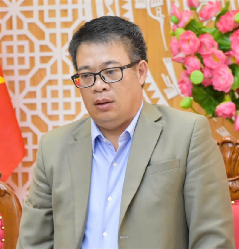 Phó Chủ tịch UBND tỉnh Nguyễn Ngọc Phúc phát biểu tại buổi họp báo.