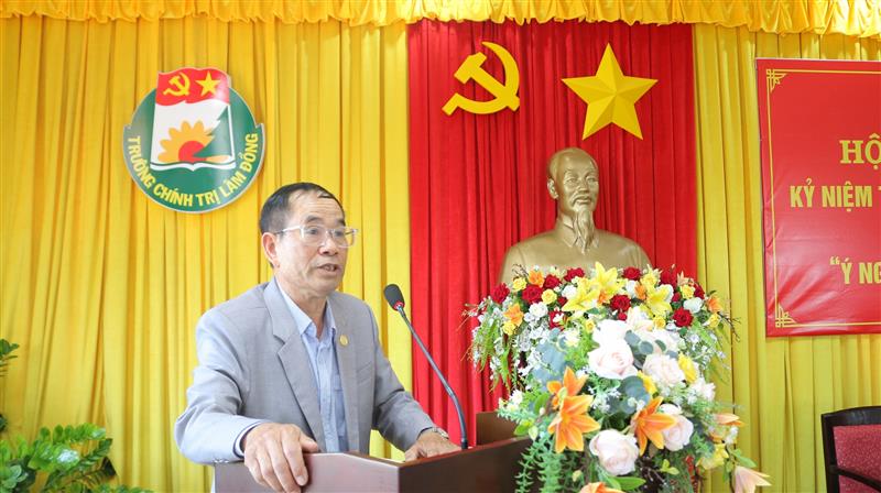 PGS. TS Phạm Hồng Phi – Trường Đại học Yersin Đà Lạt tham luận về Chiến thắng lịch sử Điện Biên Phủ - Bài học về phương pháp phân tích và giải quyết mâu thuẫn tài tình của Đảng ta.