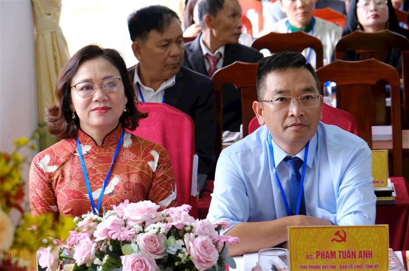 Đại diện lãnh đạo các ban Xây dựng Đảng tham dự đại hội