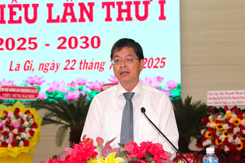 Phó Chủ tịch UBND tỉnh Nguyễn Hồng Hải phát biểu chỉ đạo Đại hội