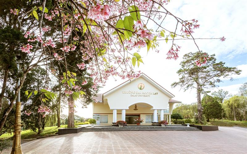 Trường Đại học Đà Lạt là cái nôi đào tạo nguồn nhân lực chất lượng cao cho vùng Tây Nguyên, Duyên hải Nam Trung Bộ và cả nước.