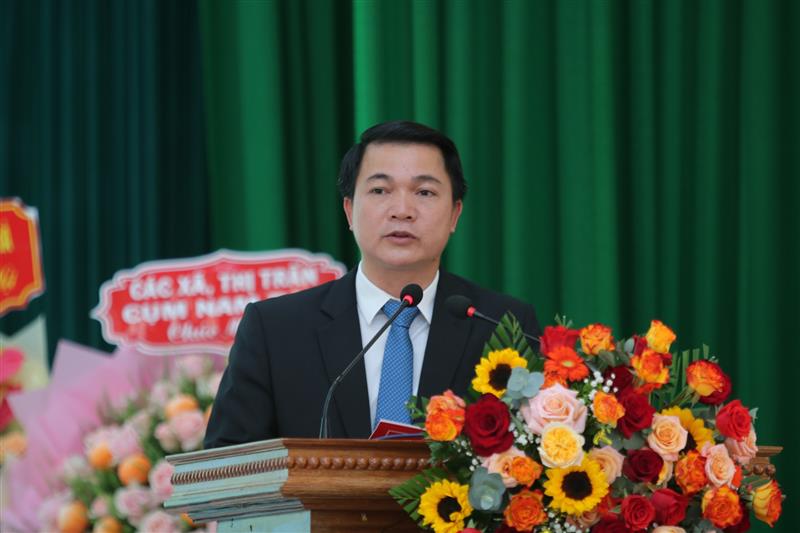 Đồng chí Nguyễn Ngọc Sơn - Chủ tịch UBND thị trấn Đinh Văn khai mạc Ngày hội.